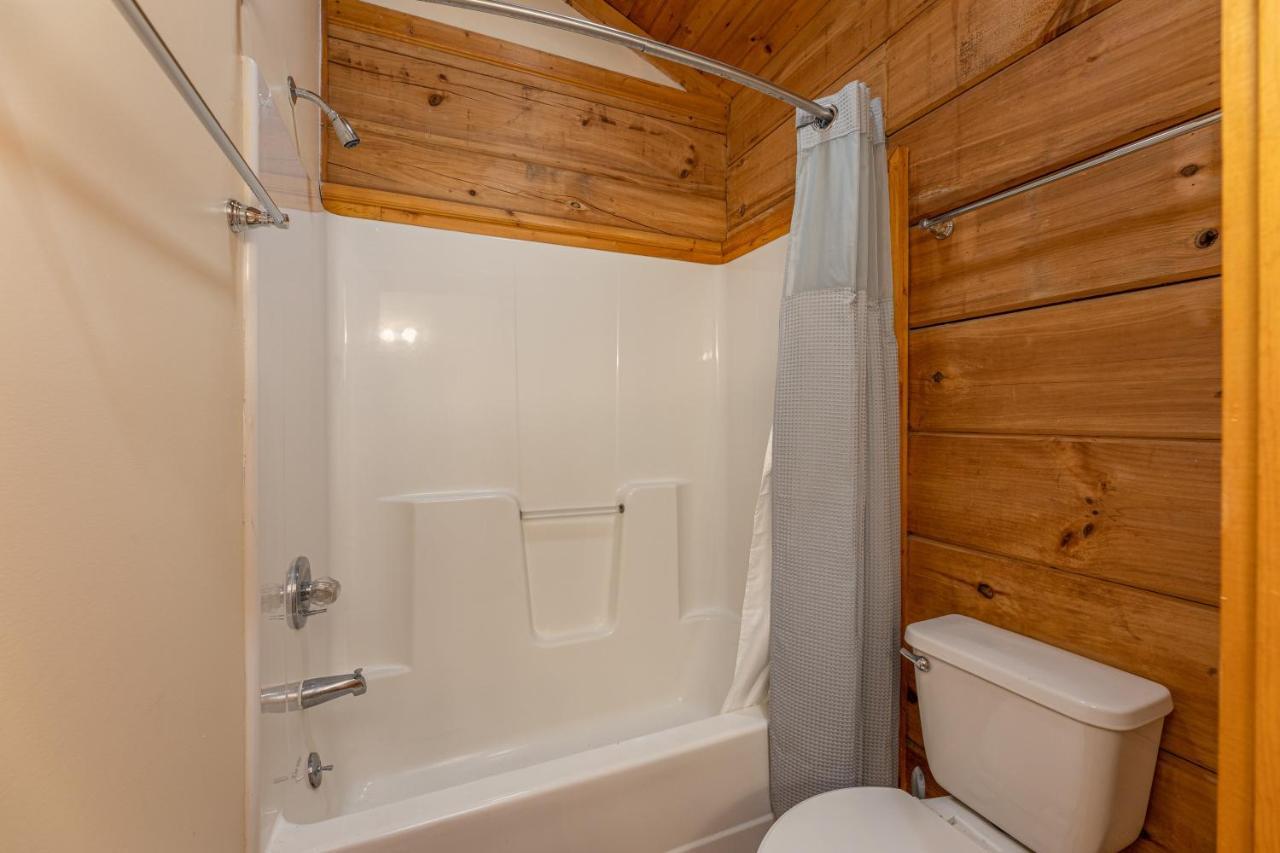 Firefly Hollow Cabin - Smoky Mountains - Soaky Mountain Water Park - Sevierville Convention Center Пиджен Фордж Екстериор снимка